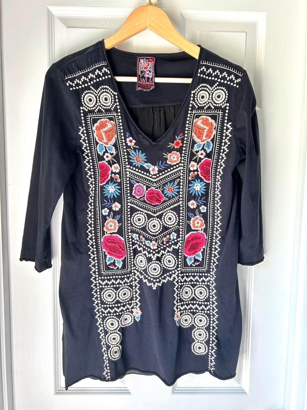 Johnny Was JWLA Embroidered Tunic Top Black boho festival